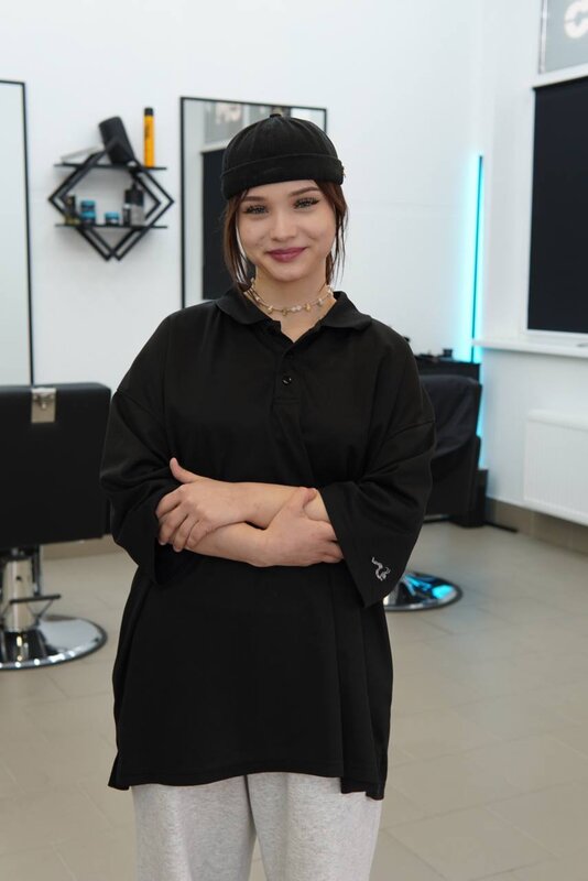 Барбер Анастасия - TOP мастер M5 Барбершоп Минск, профессиональные мужские стрижки, скидка 25% для новых клиентов